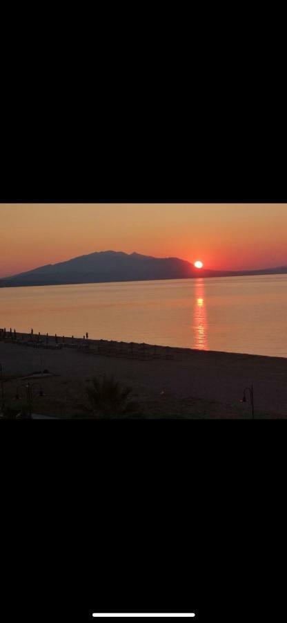 Villa Un Bel Posto Sea View Vrasná エクステリア 写真
